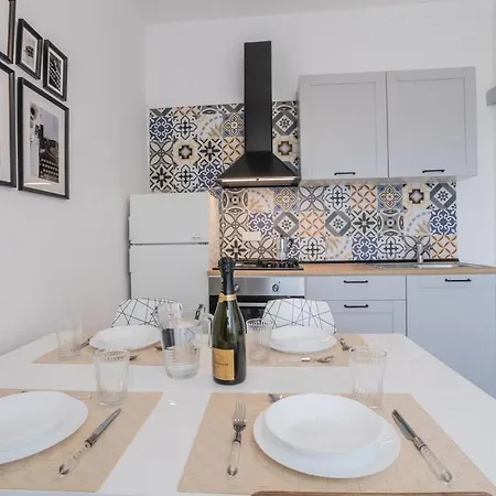 Splendido Con Parcheggio E Terrazza