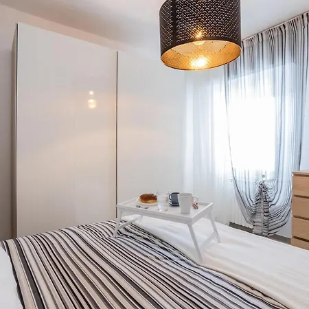 Apartamento Splendido Con Parcheggio E Terrazza Riccione