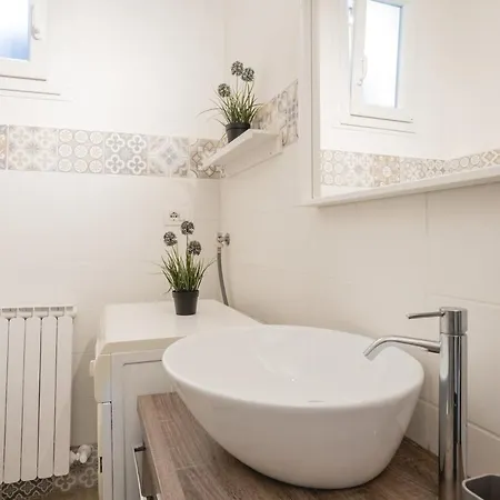 Apartment Splendido Con Parcheggio E Terrazza *