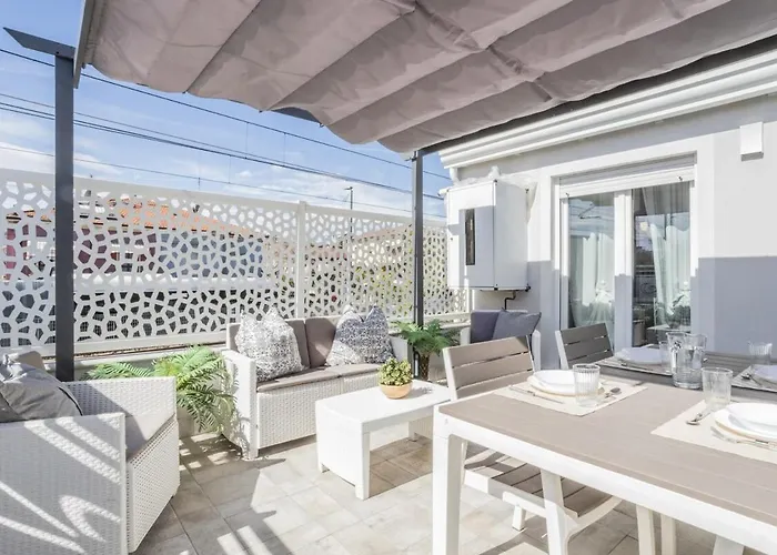 Splendido Con Parcheggio E Terrazza ريتشيوني